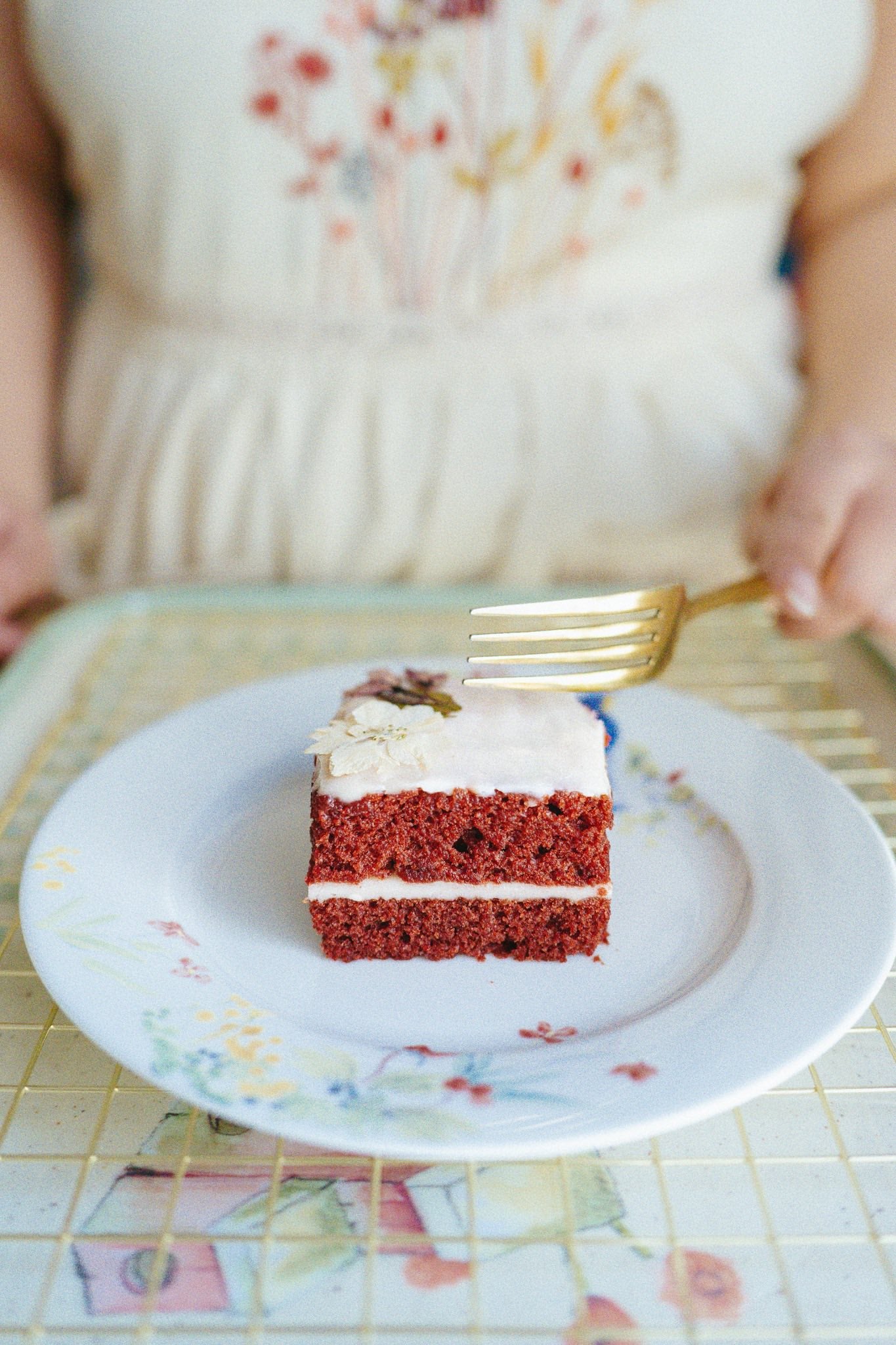 Mini Cake Slice By HER (Local Preorder Only)